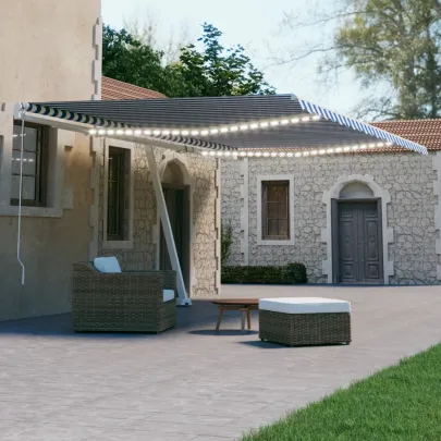 Copertină Automată cu Senzor Vânt și LED - Albastru/Alb - 600x300 cm