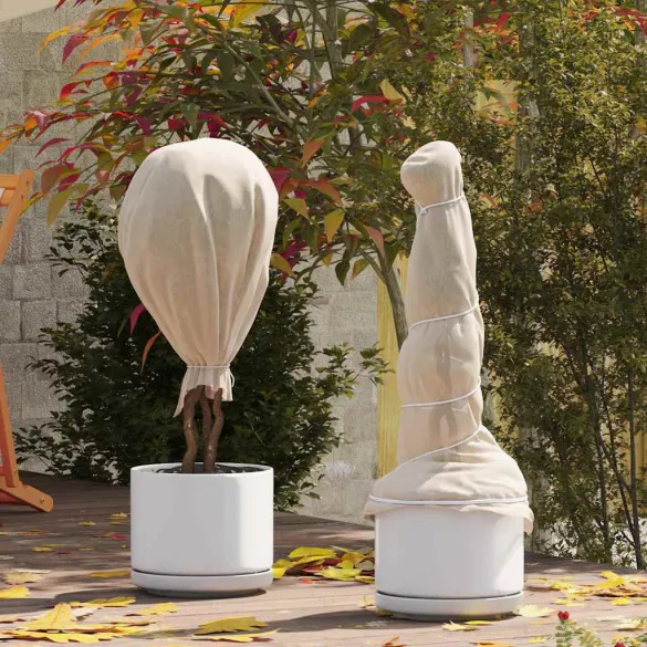 Fleece Protecție Plante Împotriva Înghețului Bej